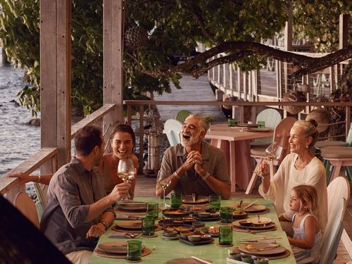 A family dining at Walker D'Plank.