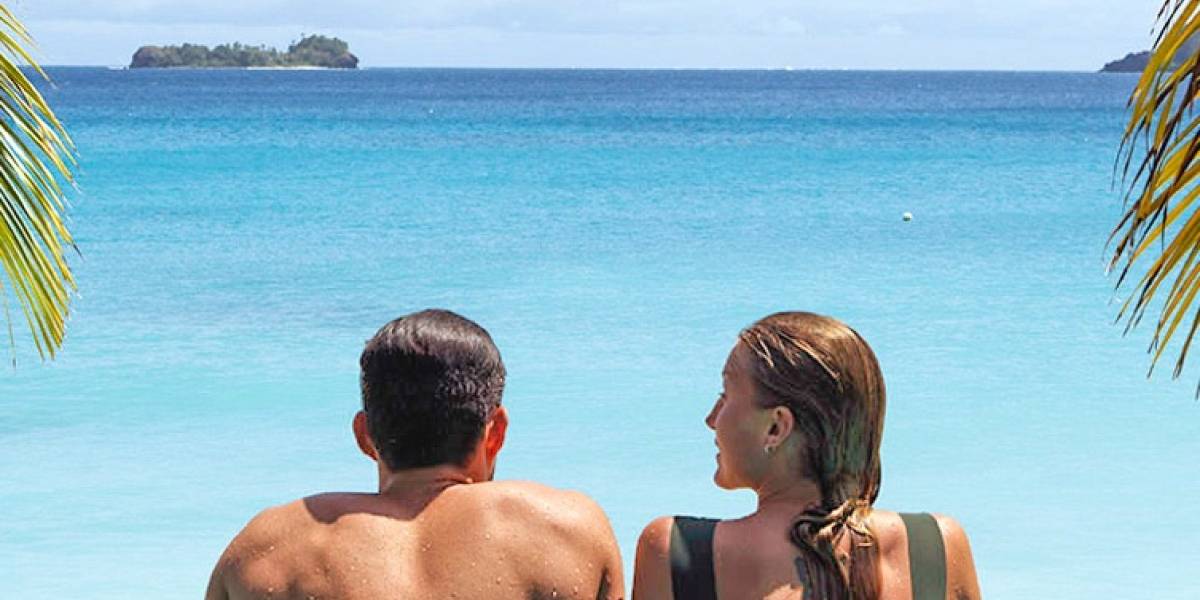Island Romance Retreat
