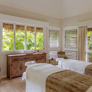 Honey, Skin, and the Kokomo Ritual: Our Sweetest New Wellness Offering